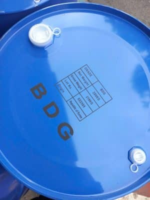 Dung môi Butyl Diglycol Ether (BDG) – Dung Môi Cho Sơn Công Nghiệp & Chất Phủ 6 Dung Môi Butyl Diglycol Ether – Hòa Tan Tốt, Ứng Dụng Trong Sơn & Chất Tẩy Rửa