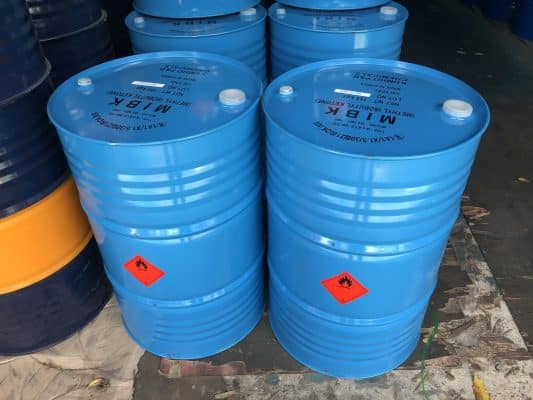Dung Môi Methyl Isobutyl Ketone (MIBK) – Dung Môi Hòa Tan Mạnh Cho Ngành Sơn & Công Nghiệp 6 Dung Môi Methyl Isobutyl Ketone 165kg – Lựa Chọn Tối Ưu Cho Sơn Công Nghiệp